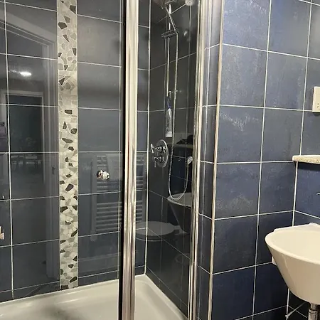 Stunning Top Floor Southside Apartment 2 Beds Parking Wifi Netflix Birmingham Exterior photo